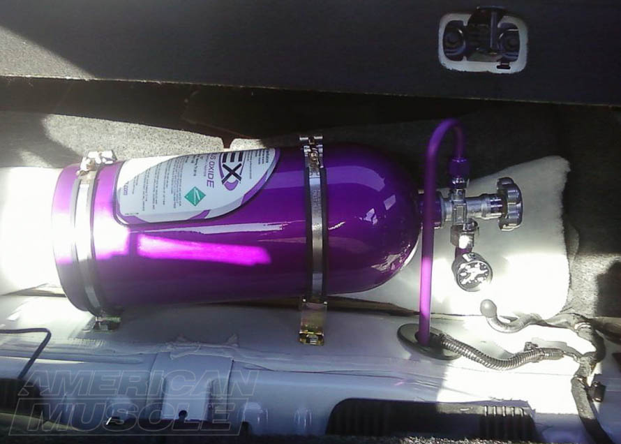 Mustang Nitrous Bottle Hooked Up to a Pressure Gauge