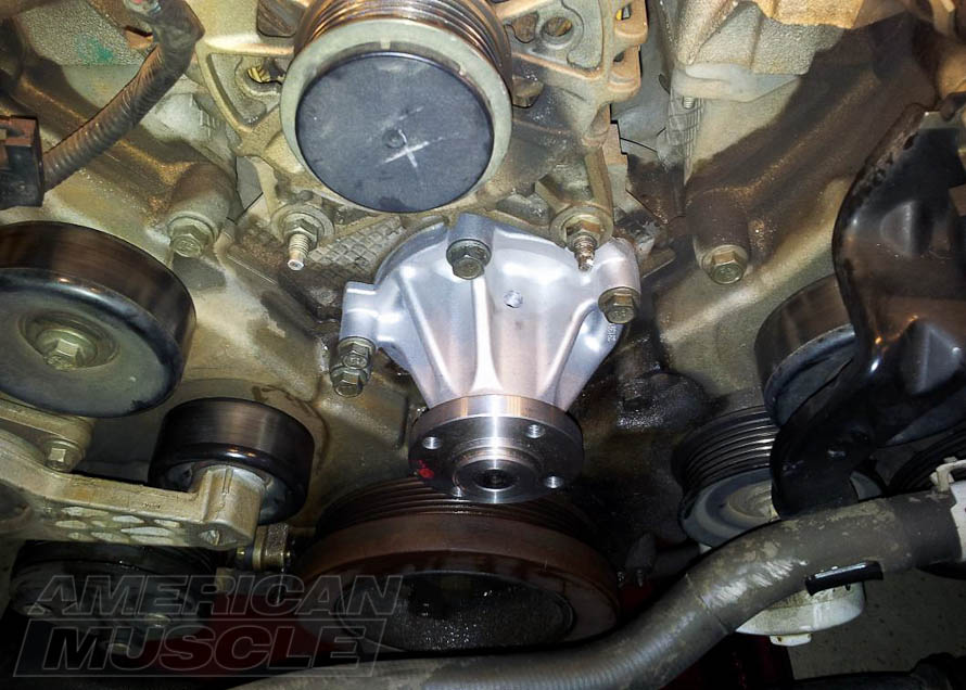 1996-2001 and 2005-2009 Mustang 4.6L Water Pump Installed