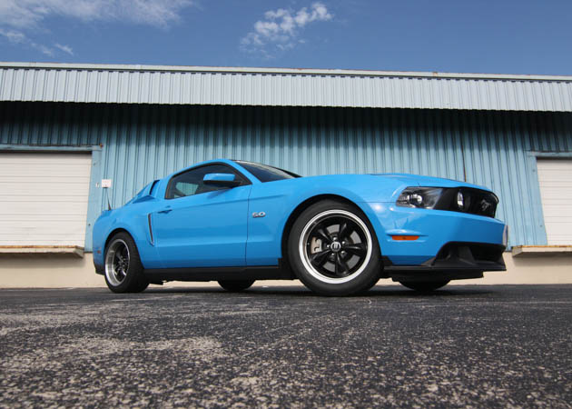 Lowered 2011 Mustang GT